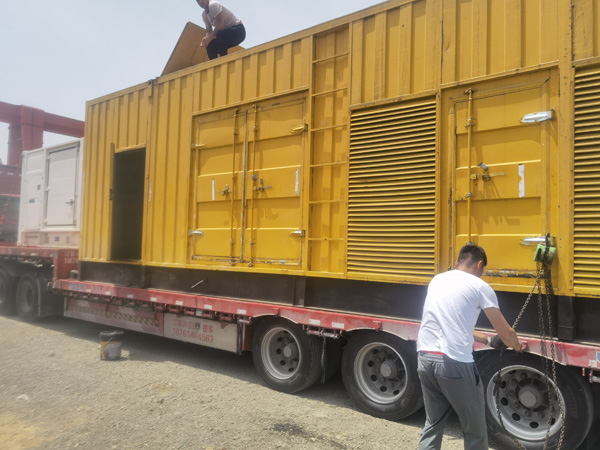 柳河发电机出租100KW发电机需要什么规格的电缆线？