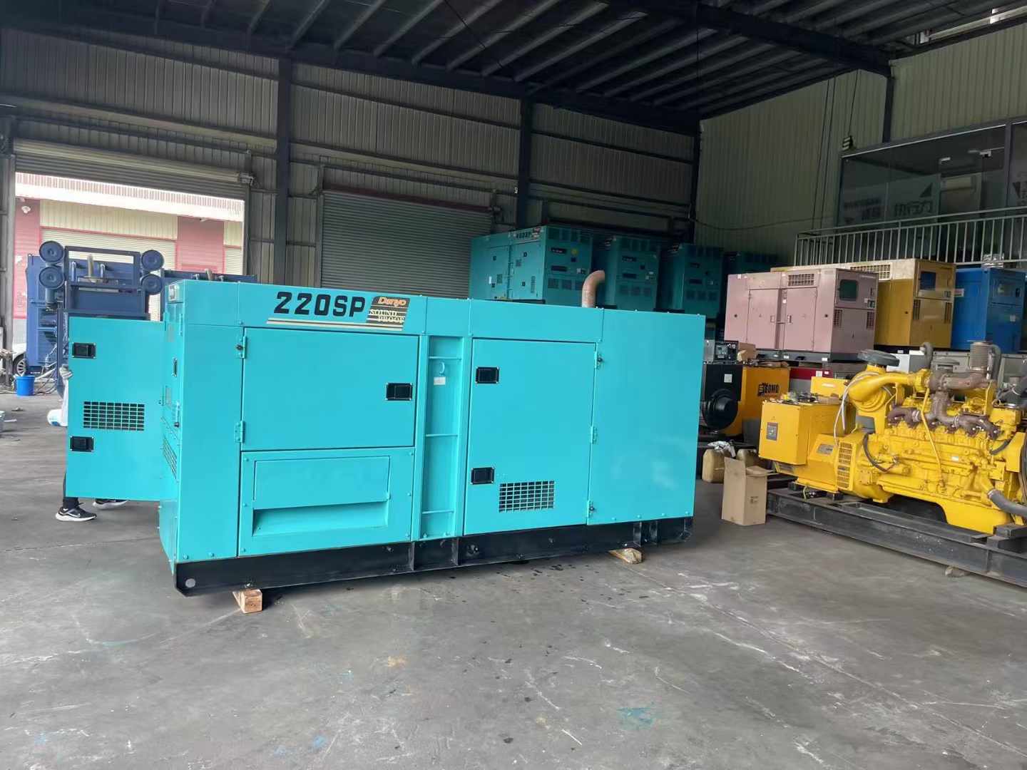 柳河800kW 柴油发电机的输出电流波动范围是多少？