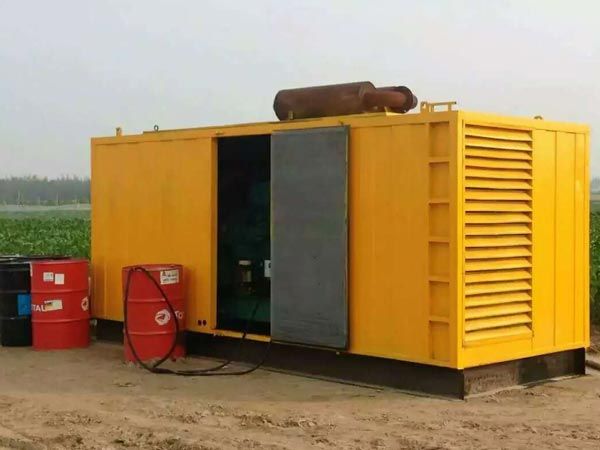 柳河安装新的水冷式机油散热器密封件有哪些注意事项？